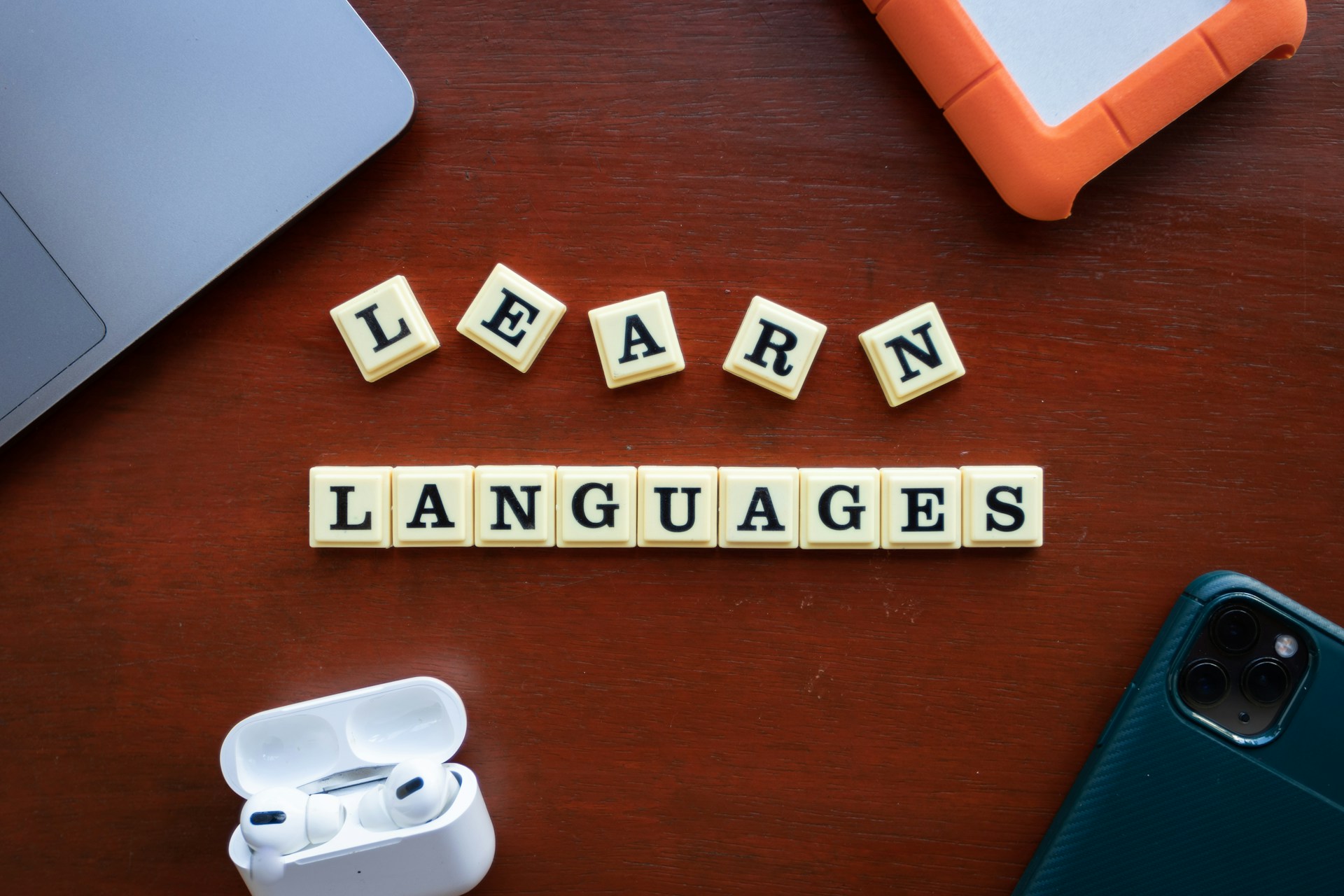 10 Phrases Every Traveler Should Know