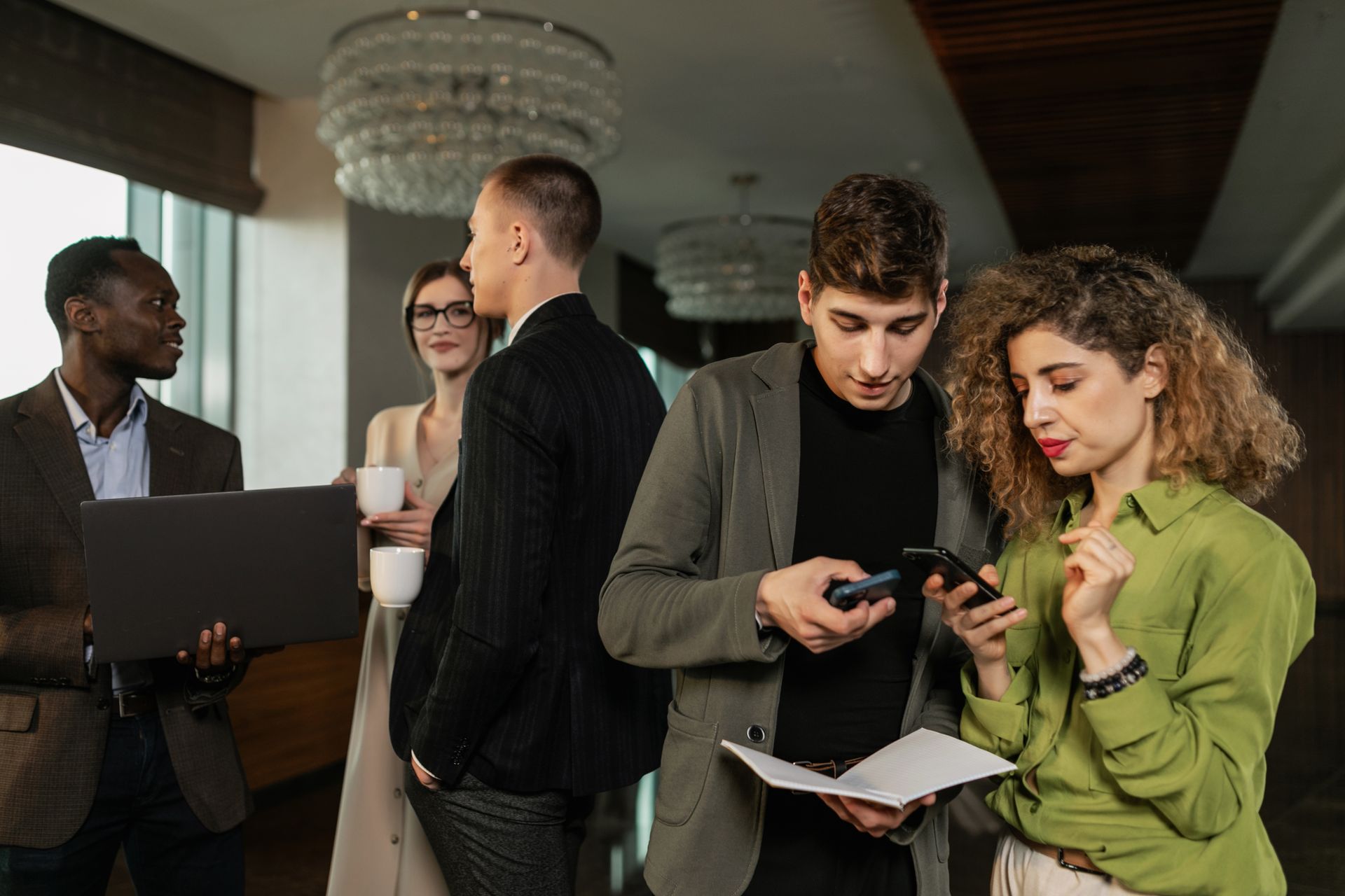 Should Wi-Fi be free in hotels?