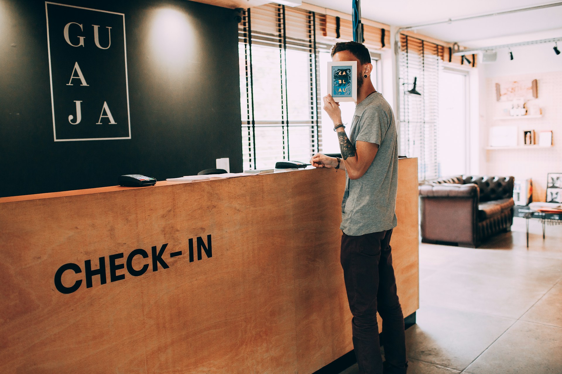 5 Things Not to Do at Hotel Check-in and Check-out