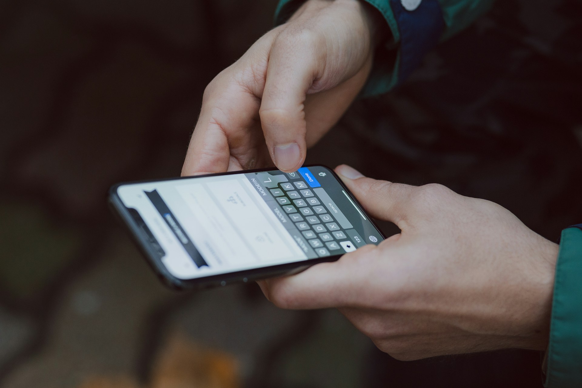 Is the Cell Phone Destroying Vacations?