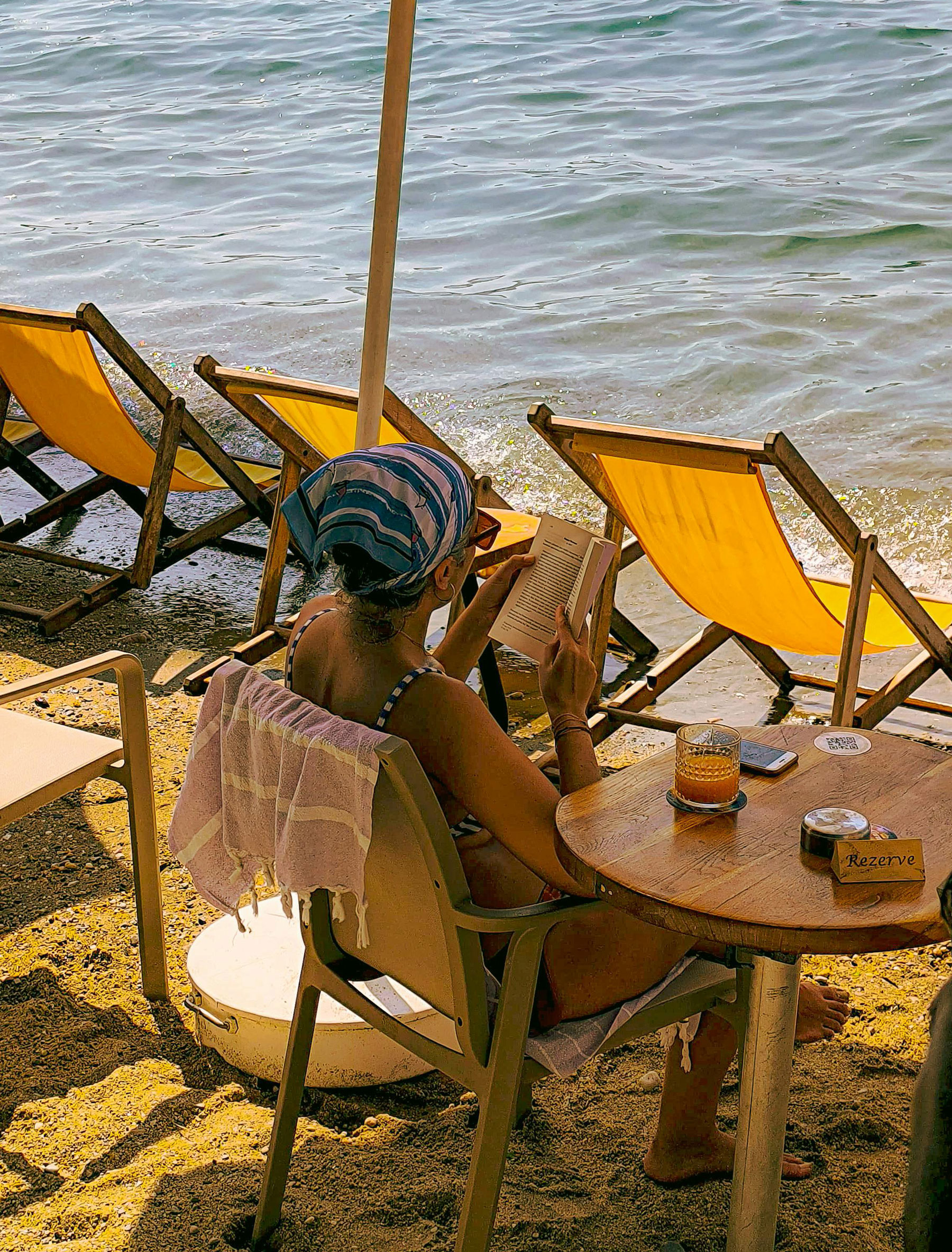 Best Books to Read on Vacation this Summer