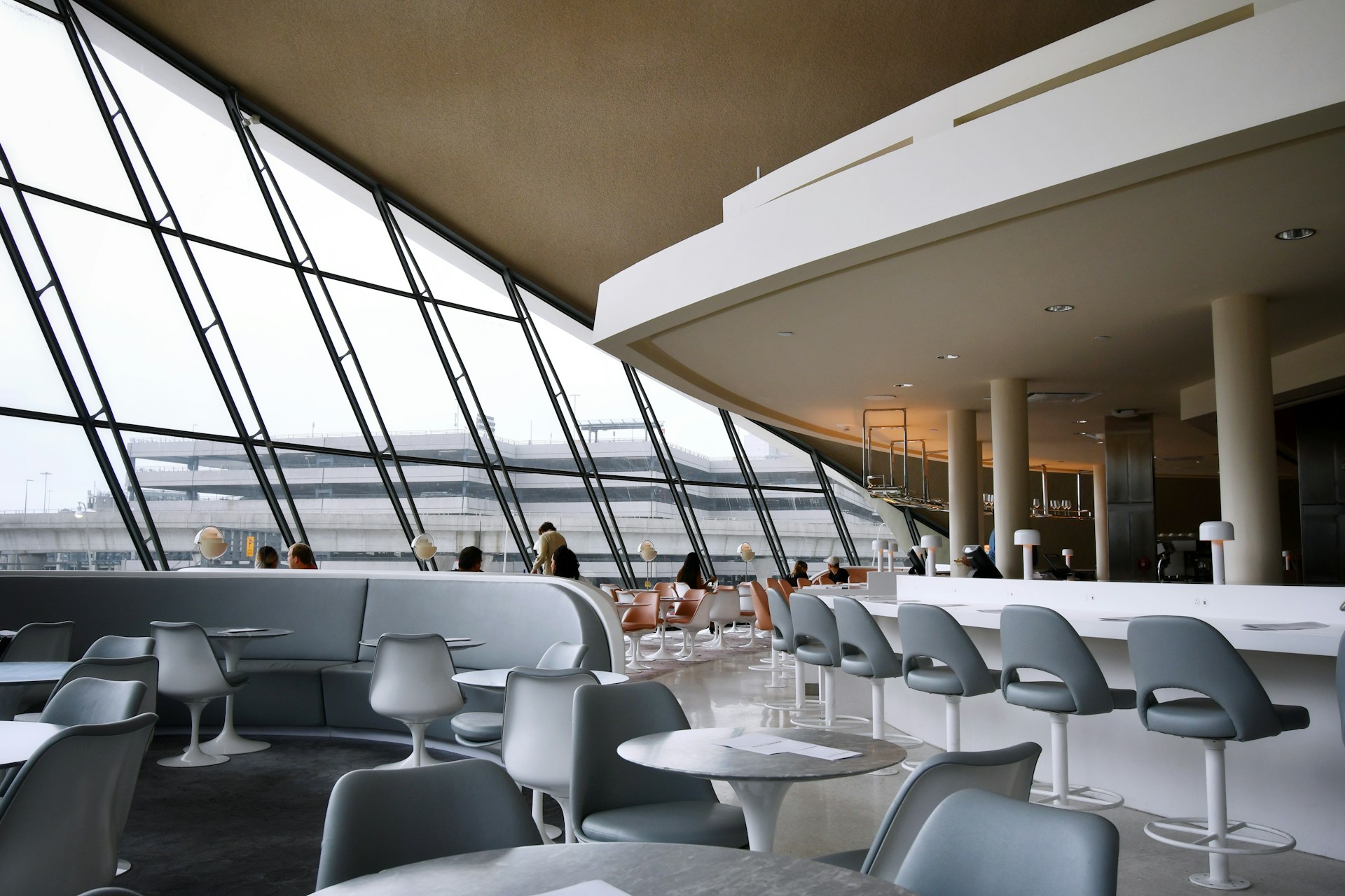 How To Get Free Airport Lounge Access