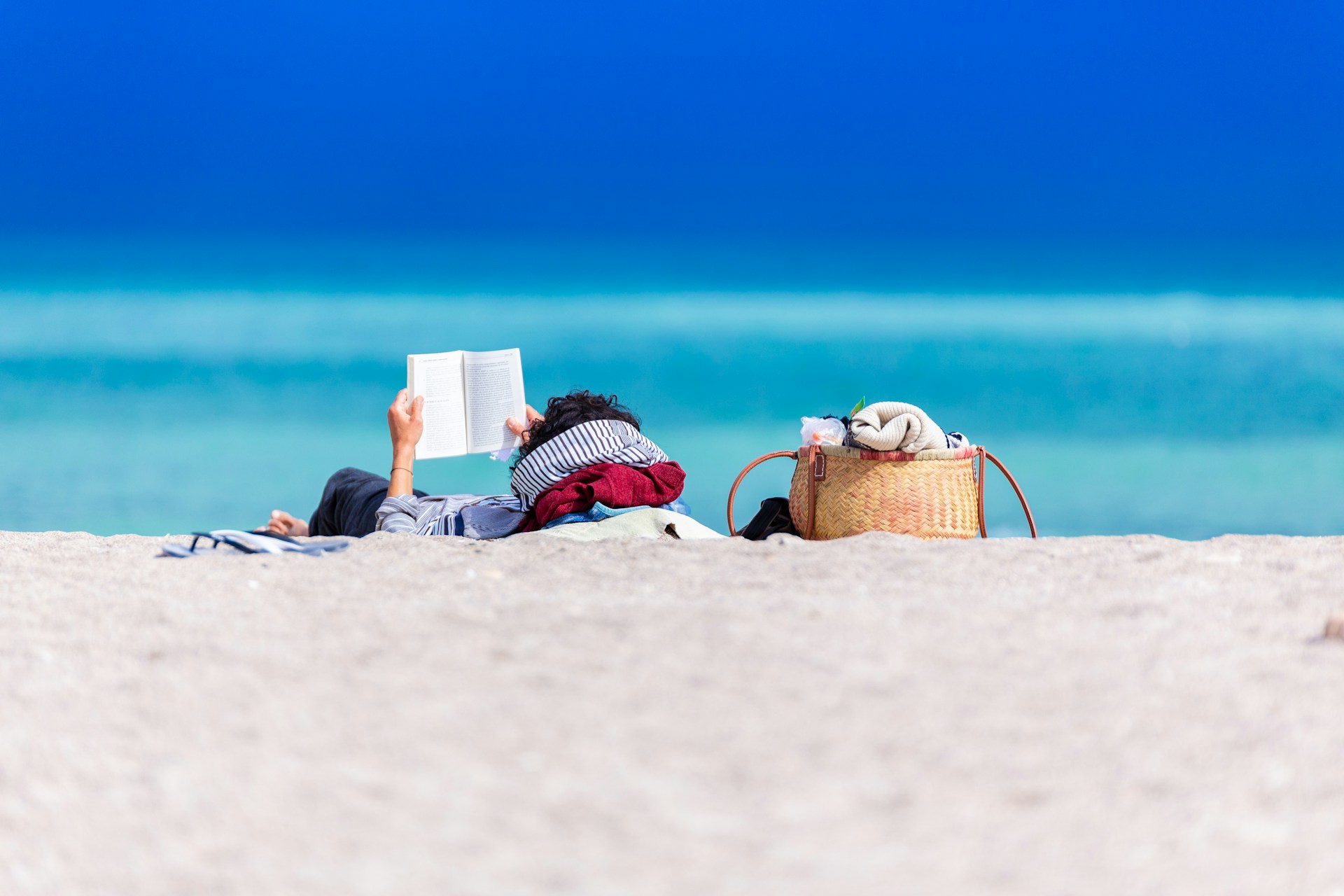 Best Books to Read on Vacation this Summer